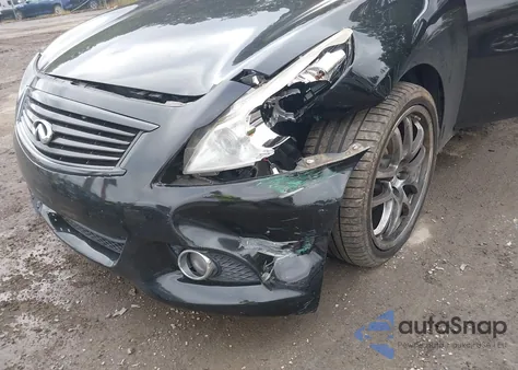 2013 Infiniti G37 Journey z USA, uszkodzony, nr VIN JN1CV6AP3DM726062